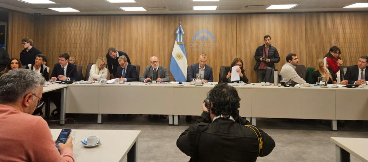 Reunión clave por el proyecto de ley de comercio fronterizo