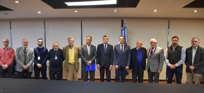Se rubricó la revisión de la paritaria de comercio