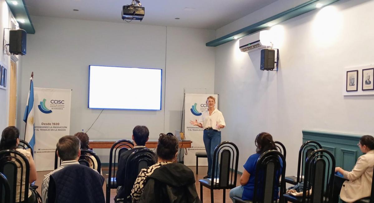 Finalizó la capacitación Gestión Efectiva de negocios