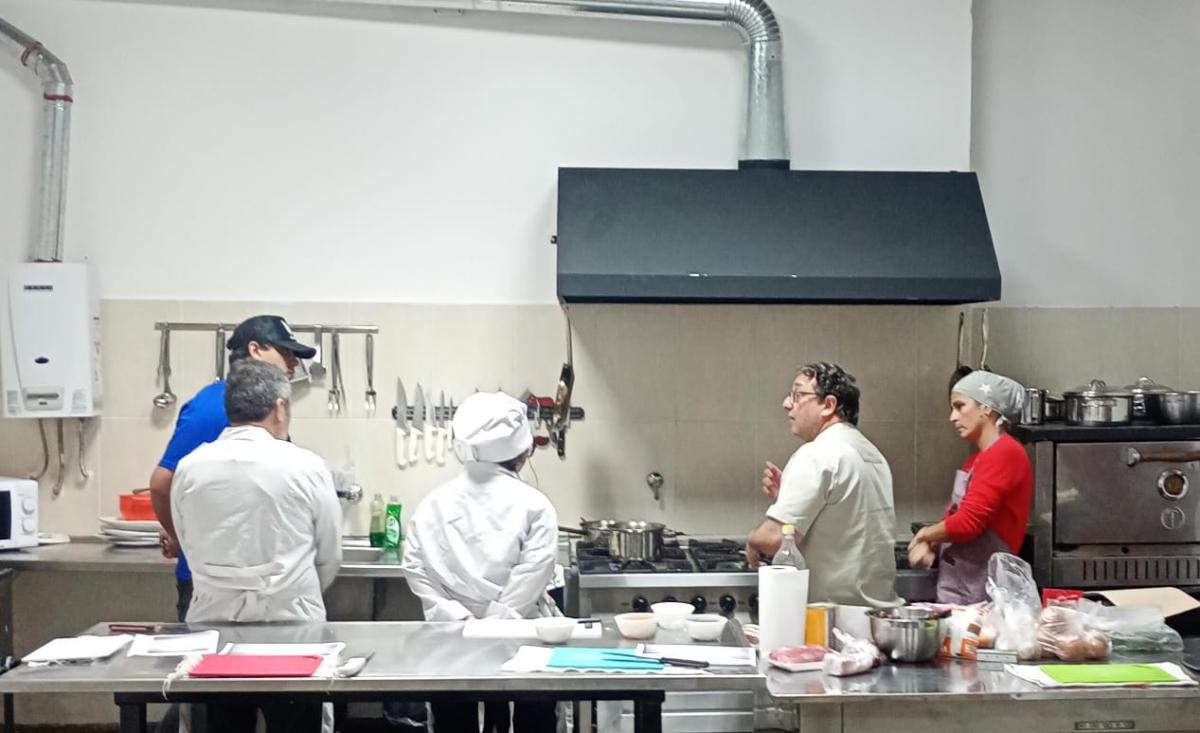 Culminó la capacitación Introducción a la Cocina