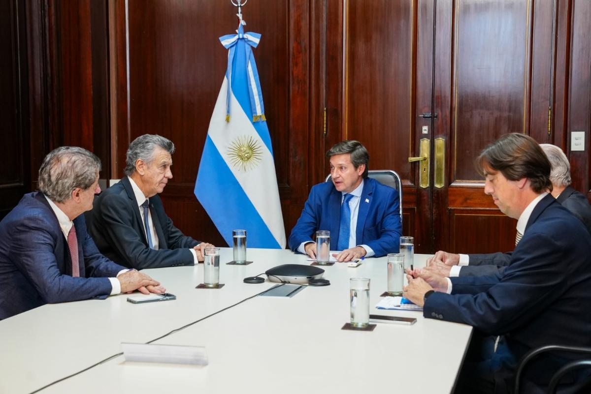Venta ilegal y contrabando: la CAC llevó la preocupación al gobierno nacional